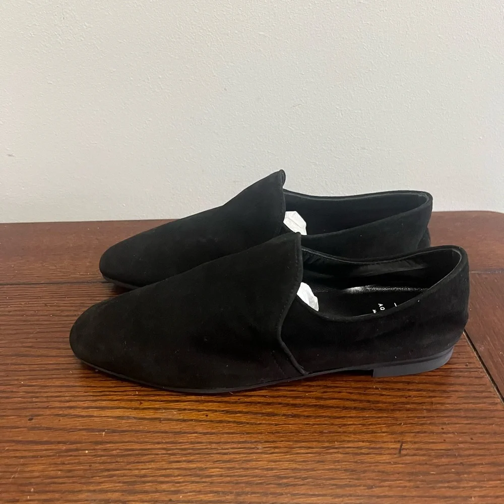 Aquatalia Revy black‎ suede slip on shoes NEW 6